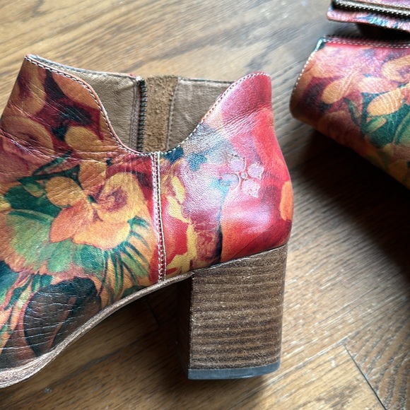 Patricia Nash Natasha booties - Picture 5 of 5